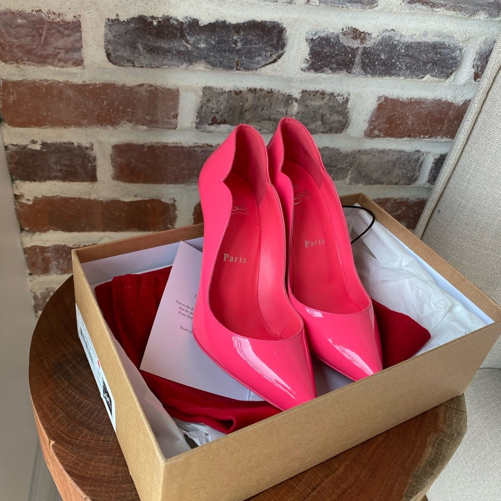 Louboutin Hot Chick pumps, 36 - Picture 10 of 11